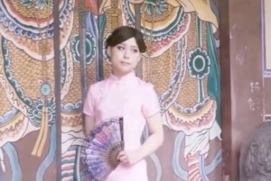 粉乳雪鲍旗袍诱惑