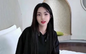 超正絕對淫蕩口爆21歲小護士-黑傑克