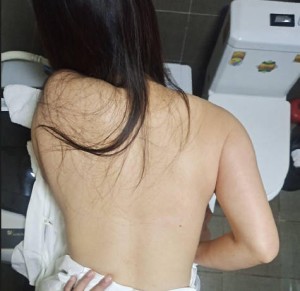 把反差婊嫂子拉进卫生间插到腿软从发情到哀求