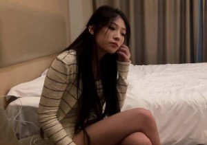 今天约了一个还在读大学的妹子-卡尔