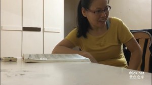 勾引吉他手骚熟女-爱情鸟